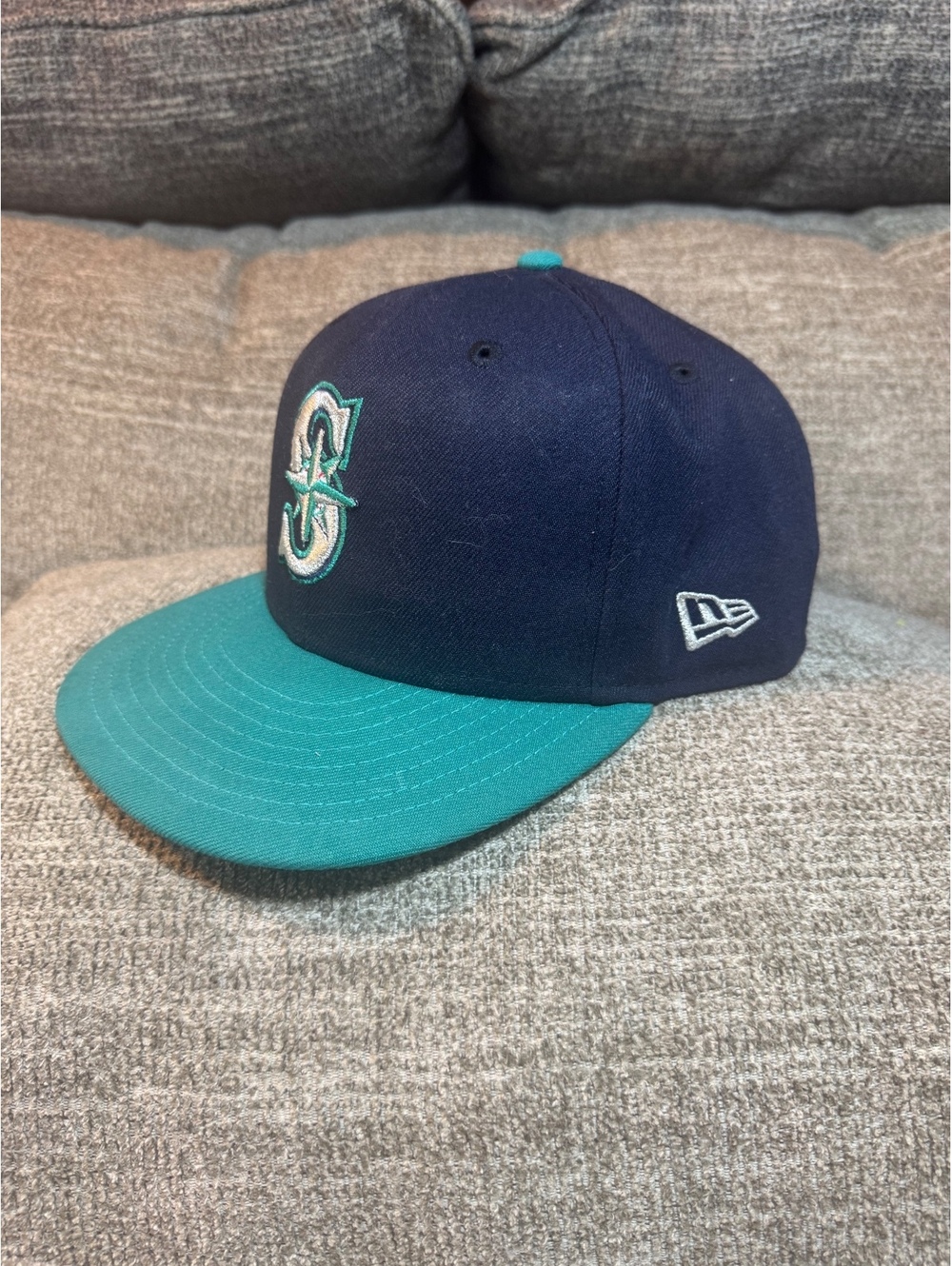 Seattle Mariners New Era 59FIFTY Fitted Hat - Size 7 5/8 - Picture 3 of 10